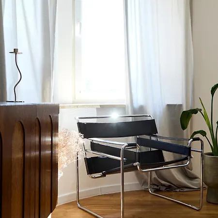 Golden Hour - Center ורשה